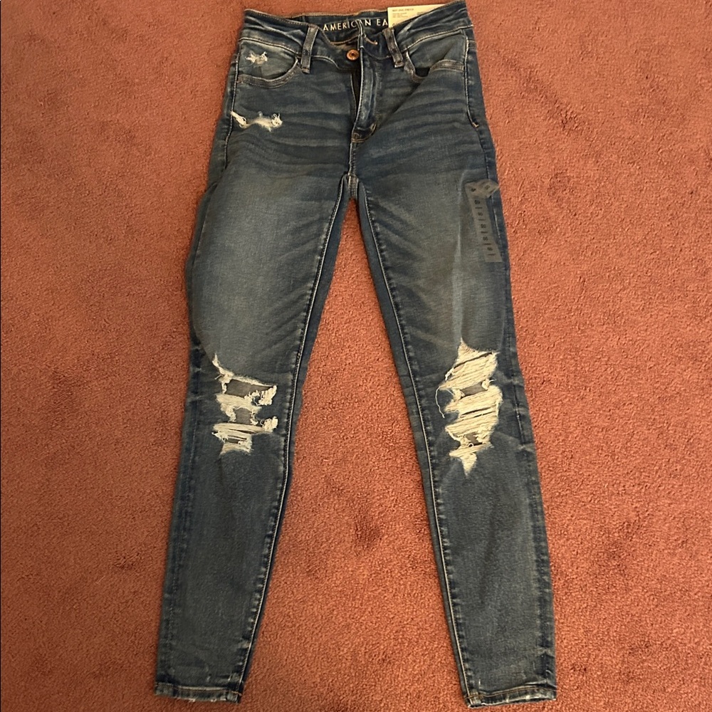 American Eagle Outfitters Women's Dark Blue Ripped Skinny Jeans